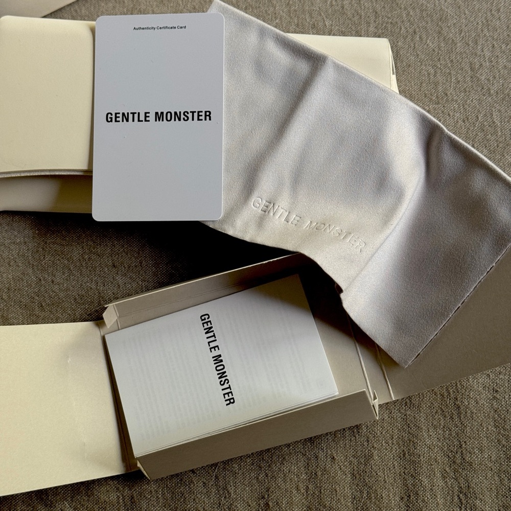 Gentle Monster Sunglasses TAM almost new with case box card - Picture 12 of 16